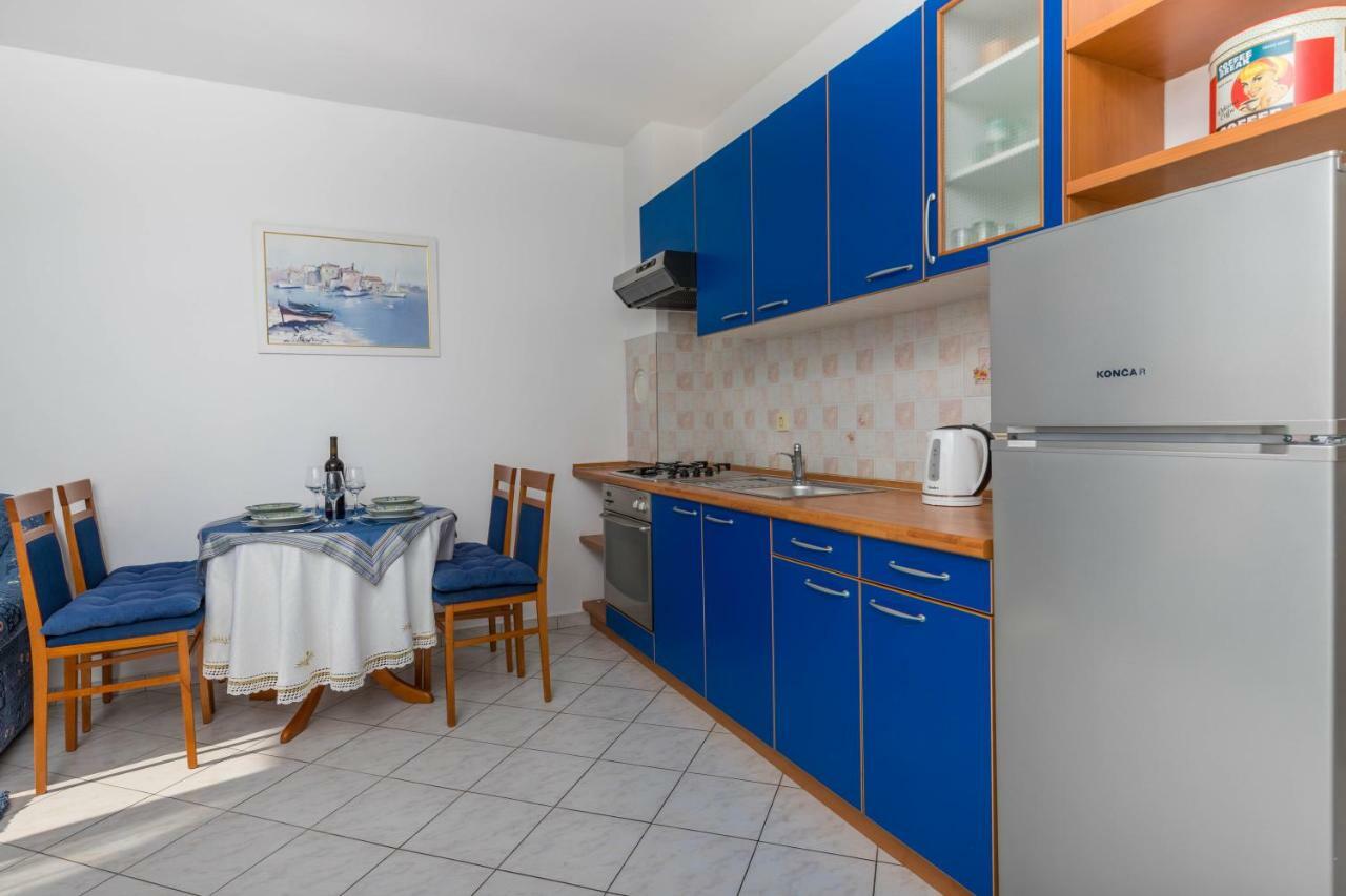 Apartmani Adria Lila Crikvenica Dramalj Buitenkant foto