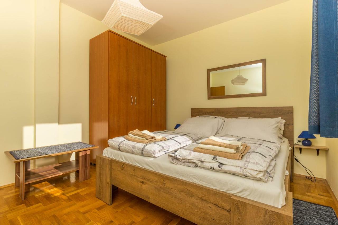 Apartmani Adria Lila Crikvenica Dramalj Buitenkant foto